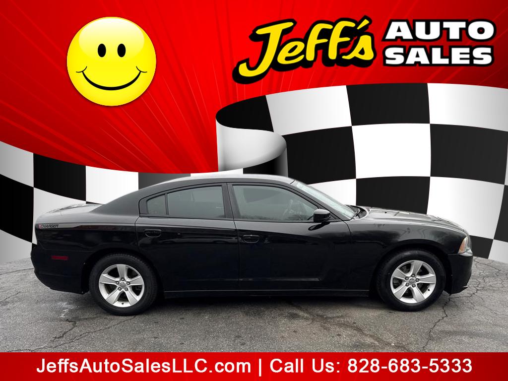 2013 Dodge Charger SE's photo