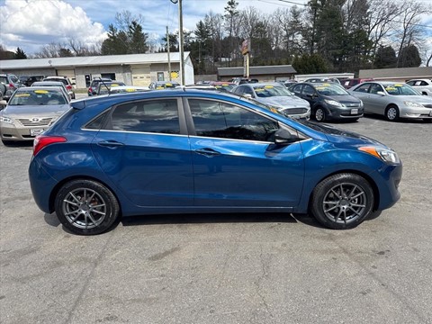 2016 Hyundai ELANTRA GT Base