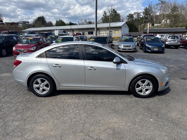 Chevrolet Cruze Limited 1LT Auto in Leicester