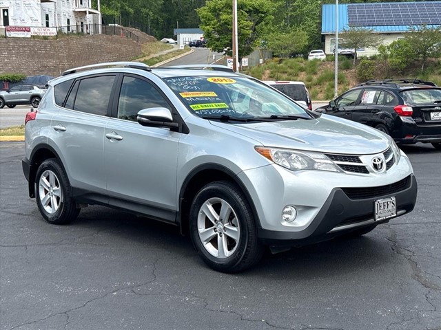 Toyota RAV4 XLE in Leicester