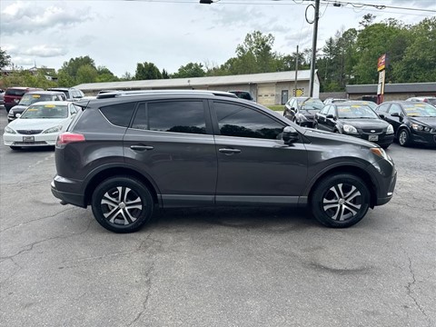 2016 Toyota RAV4 LE