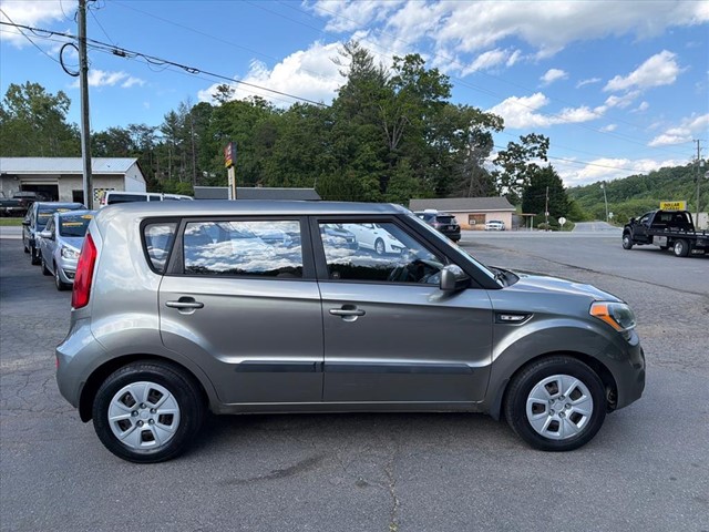 Kia Soul Base in Leicester
