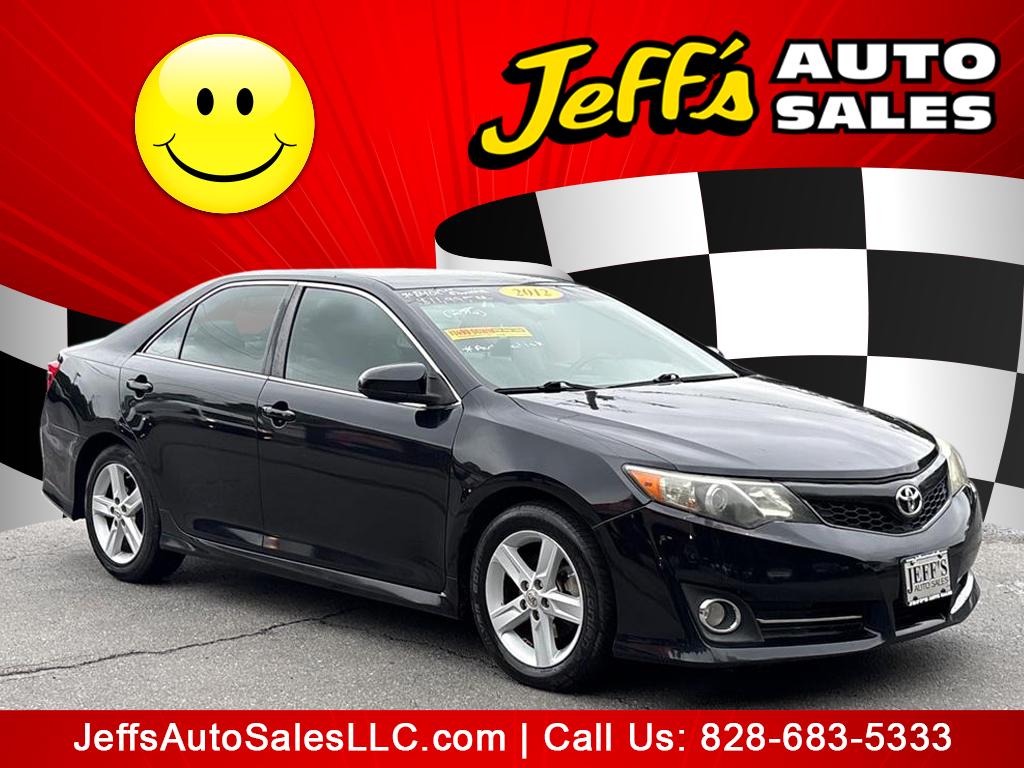 2012 Toyota Camry 2.5 Auto L's photo