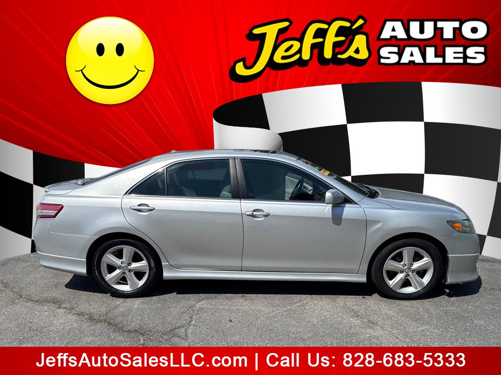 2010 Toyota Camry's photo