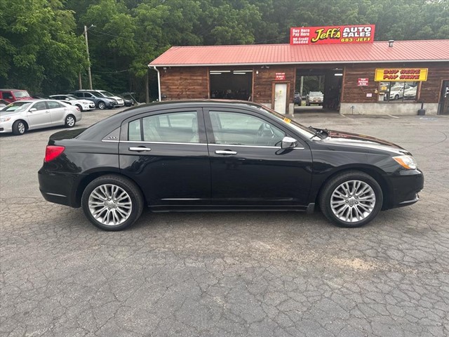 Chrysler 200 Limited in Leicester