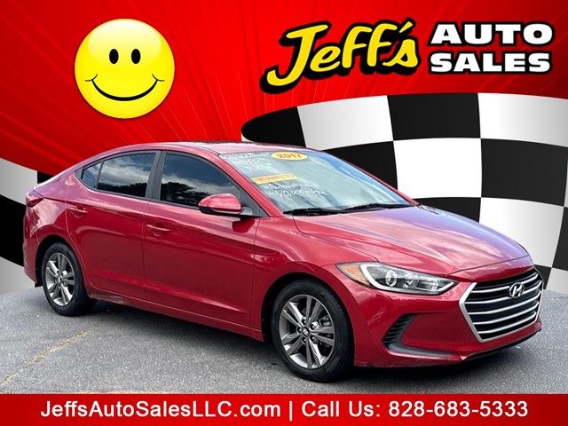 Hyundai ELANTRA SE in Asheville