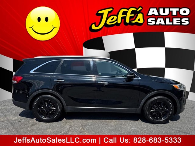 Kia Sorento LX V6 in Asheville
