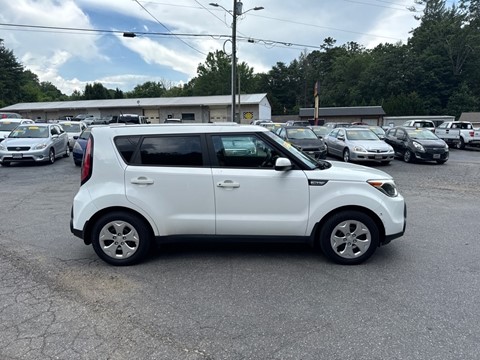 2015 Kia Soul Base