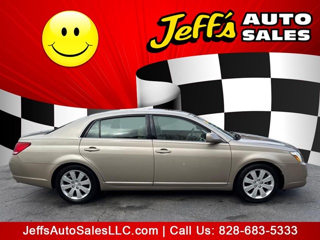 Toyota Avalon XLS in Asheville