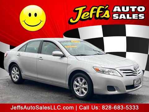 2011 Toyota Camry LE