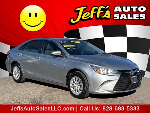 2017 Toyota Camry LE