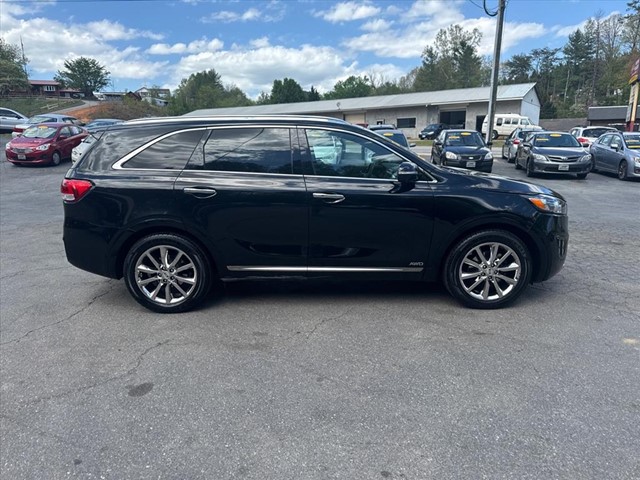 Kia Sorento SX Limited V6 in Asheville