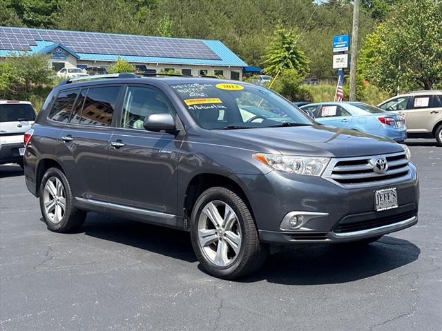 Toyota Highlander Limited in Asheville