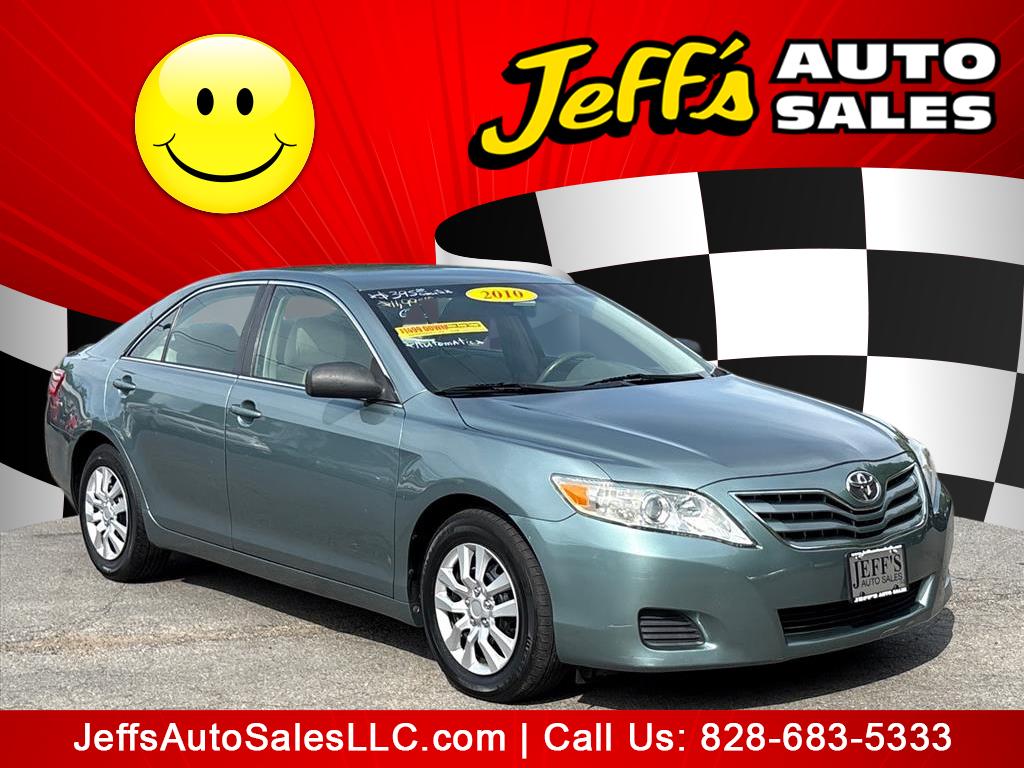 2010 Toyota Camry 2.5 LE's photo