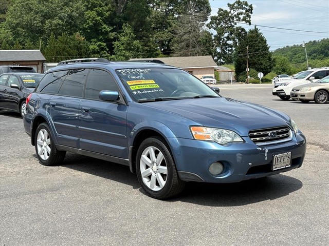 Subaru Outback 2.5i Limited in Asheville