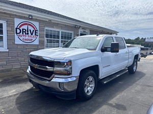 2017 Chevrolet Silverado 1500 LT Crew Cab 4WD for sale by dealer