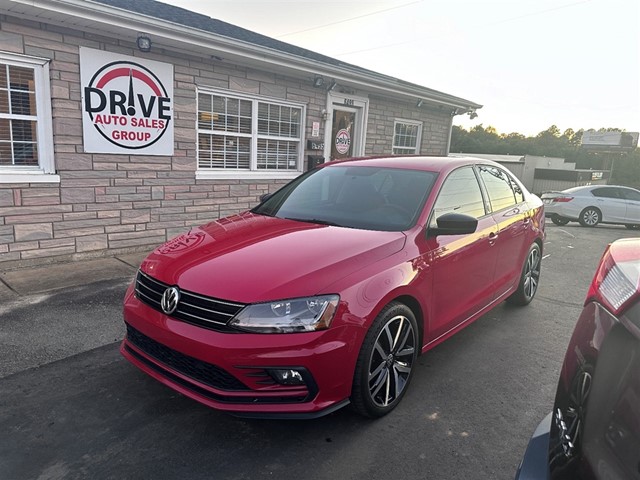 Volkswagen Jetta 1.4T SE 6A in Fayetteville