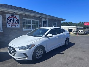 2018 Hyundai Elantra SE 6AT for sale by dealer