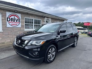Picture of a 2019 Nissan Pathfinder SL 2WD
