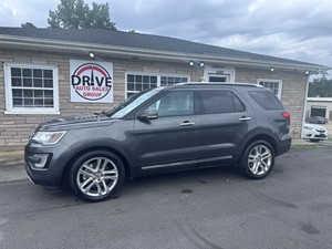 Picture of a 2017 Ford Explorer Limited FWD