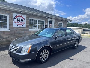 Picture of a 2009 Cadillac DTS