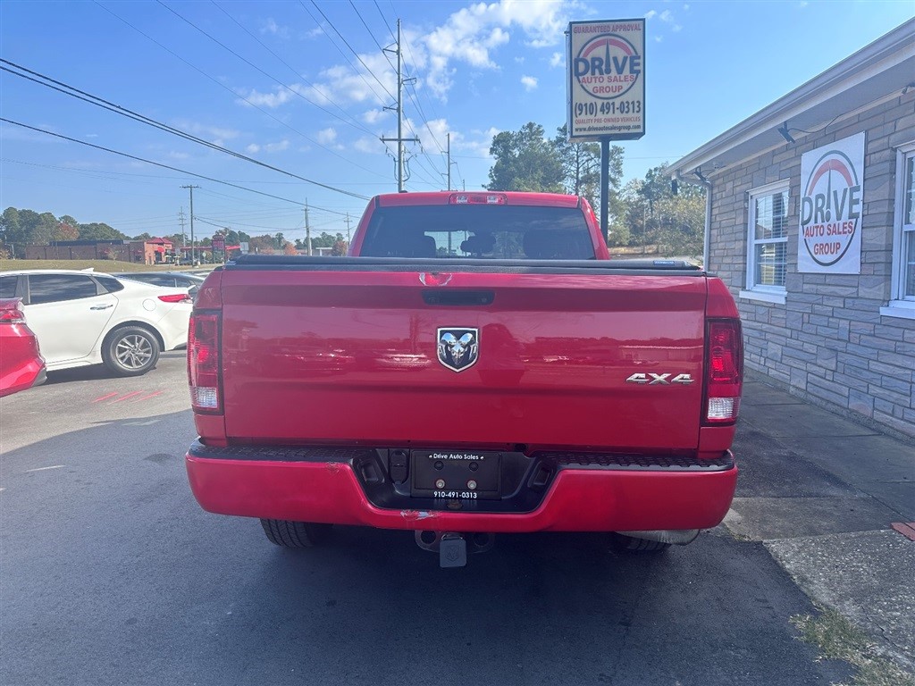 2018 Ram 1500 Tradesman photo 3