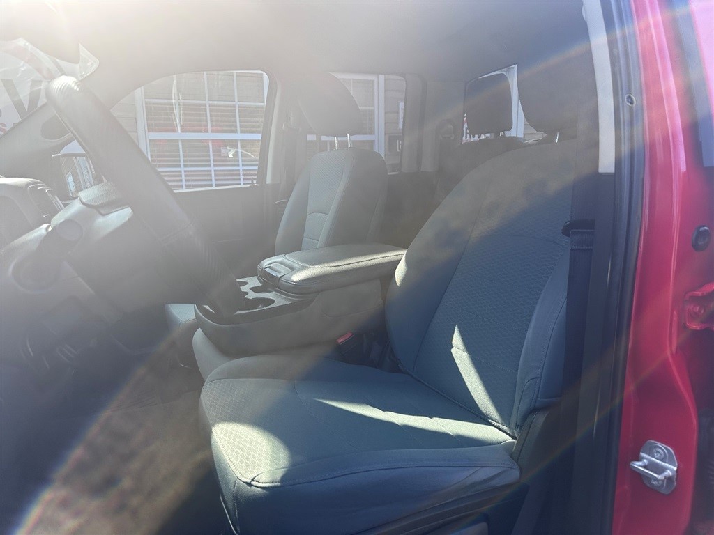 2018 Ram 1500 Tradesman photo 4