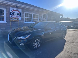 Picture of a 2020 Nissan Altima 2.5 S