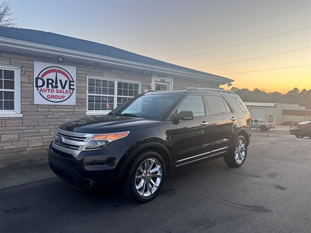 Ford Explorer XLT 4WD in Fayetteville