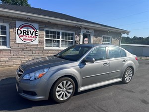 Picture of a 2011 Subaru Legacy 2.5i Limited
