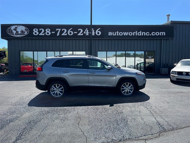 Jeep Cherokee Limited 4x4 4dr SUV in Lenoir