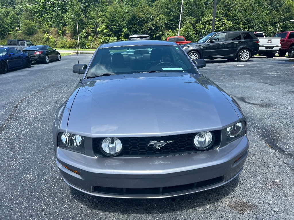 Used 2007 Ford Mustang GT Deluxe with VIN 1ZVFT82H075225905 for sale in Hudson, NC