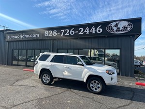 2018 Toyota 4Runner SR5 4WD for sale by dealer