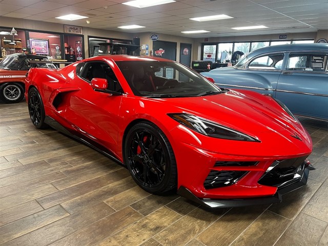 Chevrolet Corvette 3LT Coupe/ Z51 PERFORMANCE PACKAGE in Lenoir