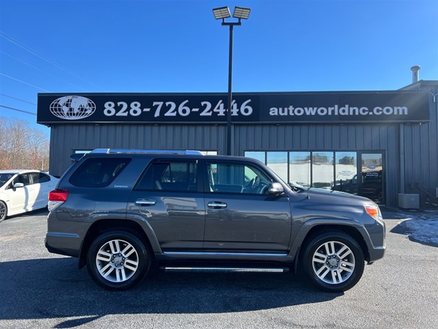 Toyota 4Runner Limited 4WD V6 in Lenoir