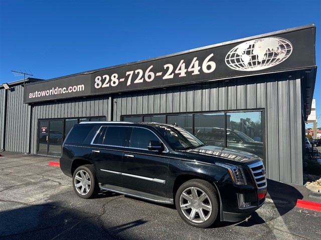 Cadillac Escalade Luxury 4WD in Lenoir