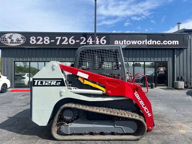 Takeuchi TL12R2-R in Lenoir