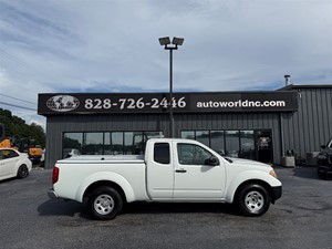 Picture of a 2015 Nissan Frontier SV King Cab I4 5MT 2WD
