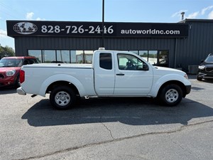 2015 Nissan Frontier SV King Cab I4 5MT 2WD for sale by dealer