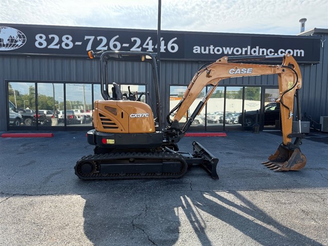 CASE CX37C in Lenoir