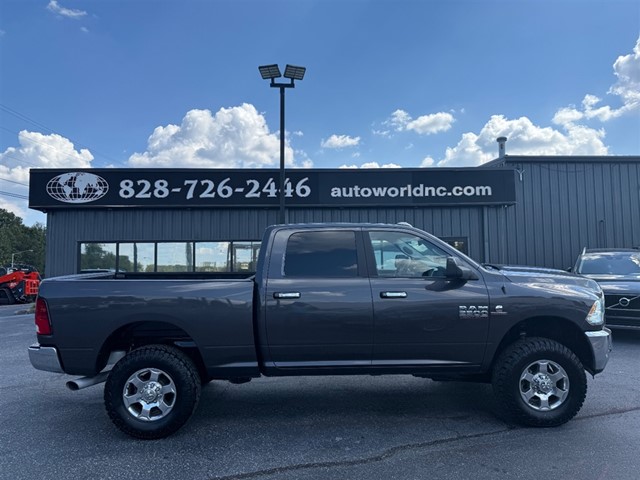 RAM 2500 SLT Crew Cab SWB 4WD in Lenoir