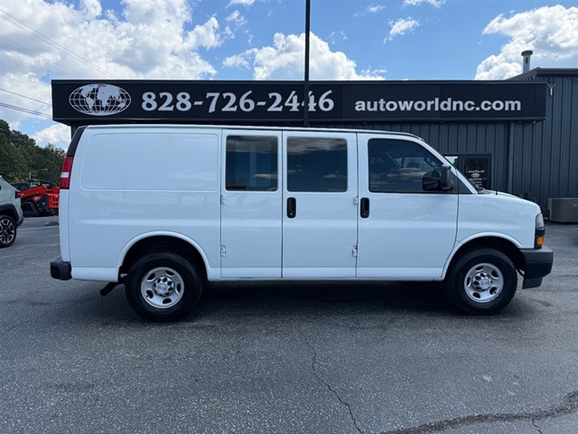 Chevrolet Express 2500 Cargo in Lenoir