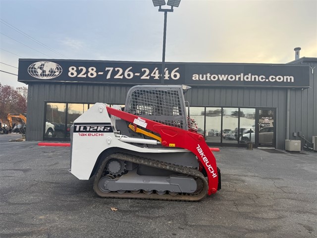 Takeuchi TL12R2 in Lenoir