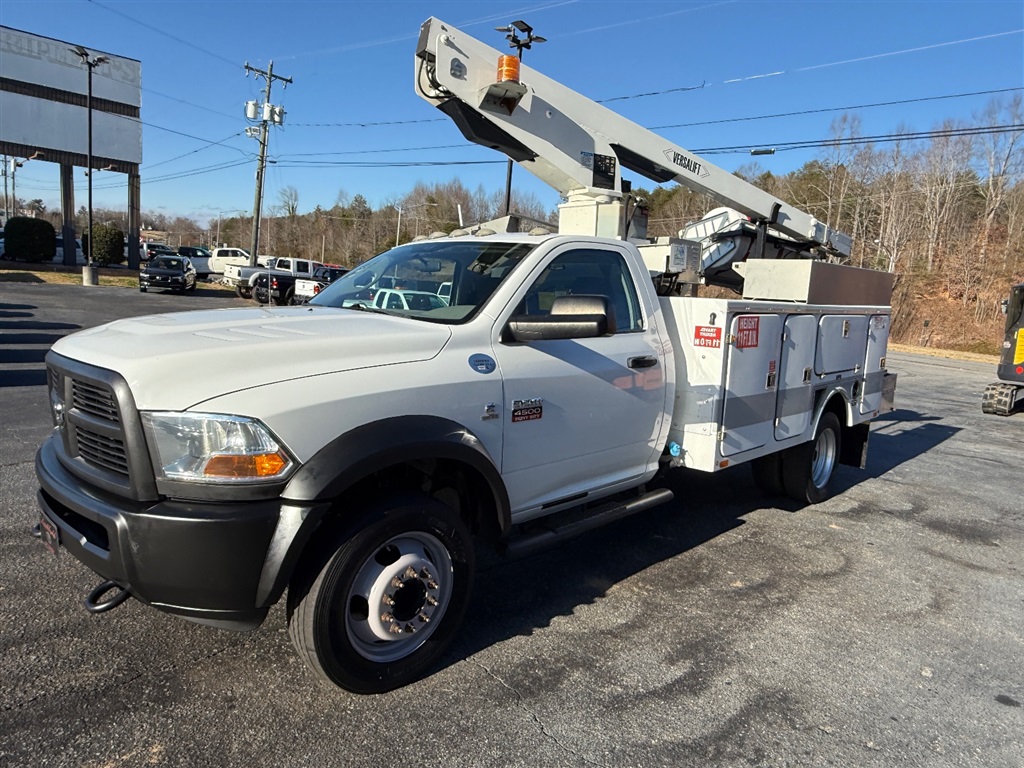 2013 Ram 4500 photo 4
