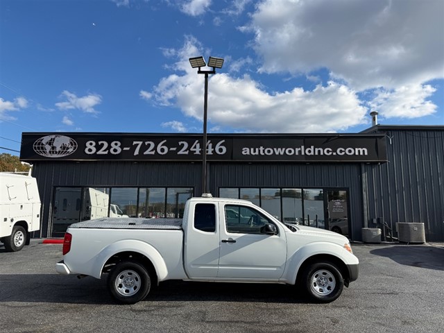 Nissan Frontier S King Cab I4 5AT 2WD in Lenoir