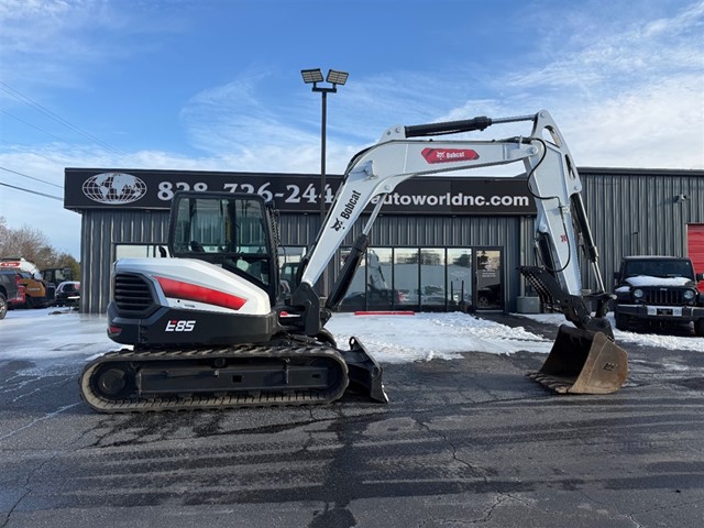 Bobcat E85 in Lenoir