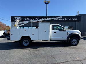 Picture of a 2019 Ford F-550 Regular Cab DRW 4WD