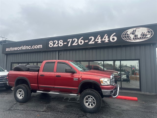 Dodge Ram 2500  4WD  6SP MANUAL in Lenoir
