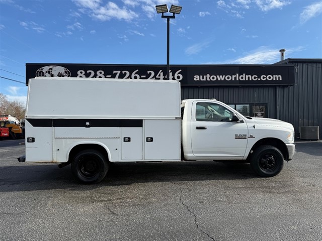 RAM 3500 Regular Cab 2WD LWB DRW in Lenoir