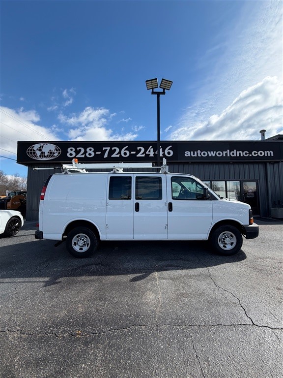 Chevrolet Express 2500 Cargo in Lenoir